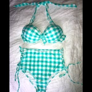 California waves swimsuit cinch up sides NWT